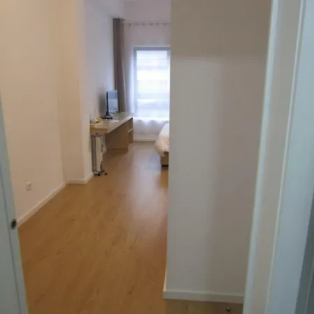 Bonjardim Guest house